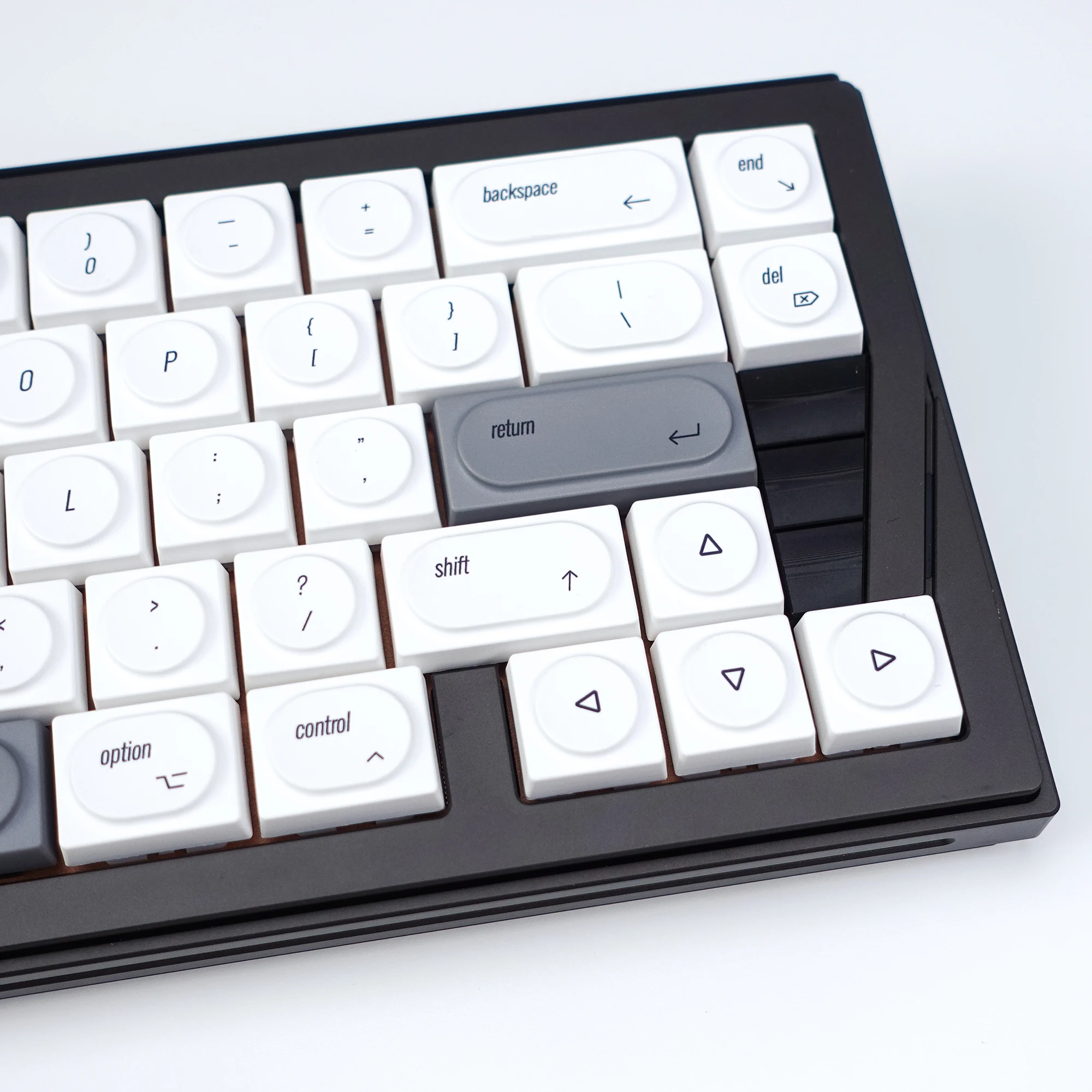 KBDiy MAC Style Doys Keycap PB - Retro Gaming Mac のレビューと価格