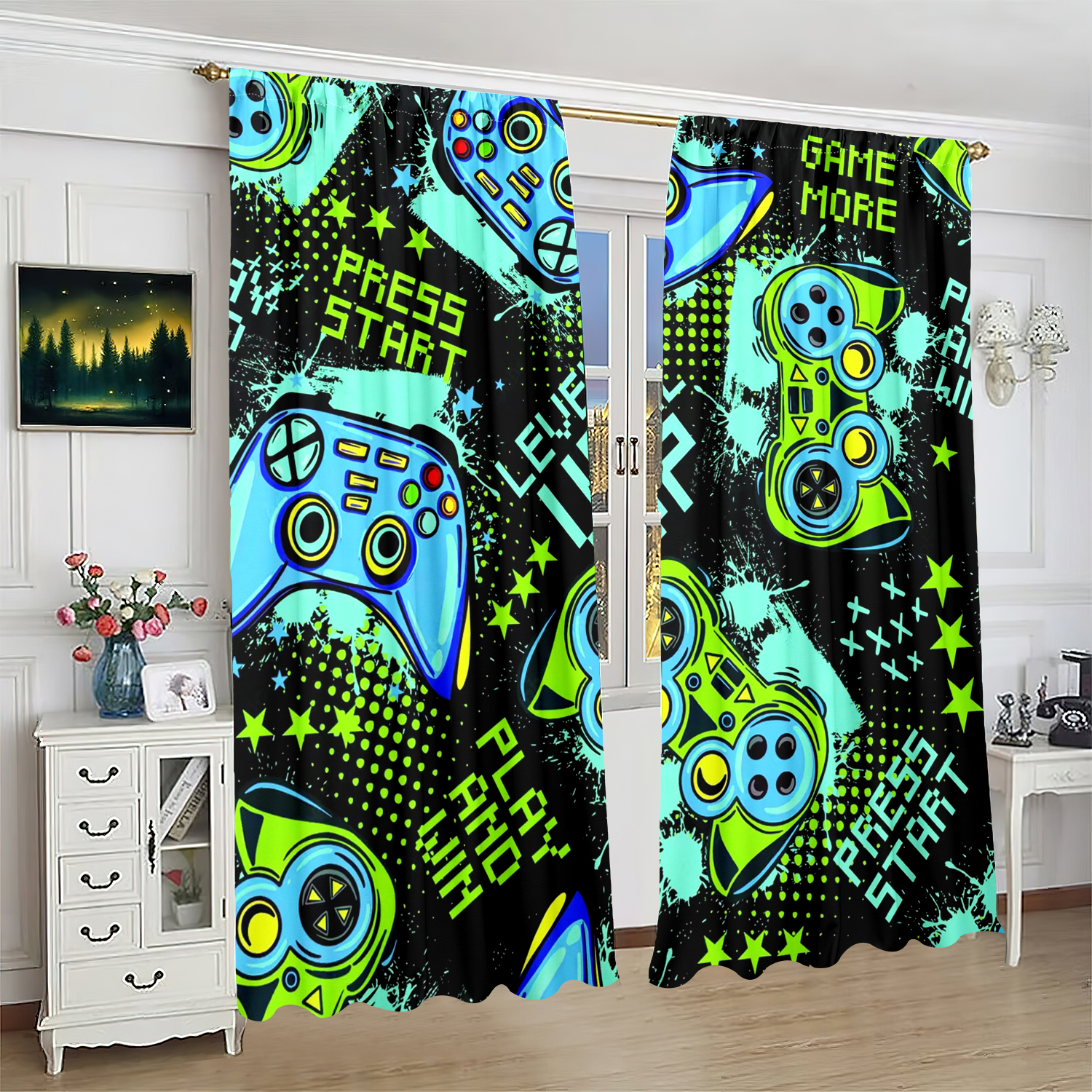 Retro Gamepad Curtains 2-Piece - Retro Gaming Cafe のレビューと価格