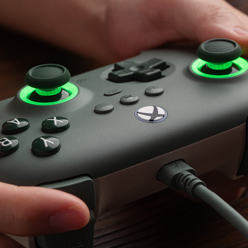 8BitDo Ultimate C Wired Gaming - Retro Gaming Joystick のレビューと価格